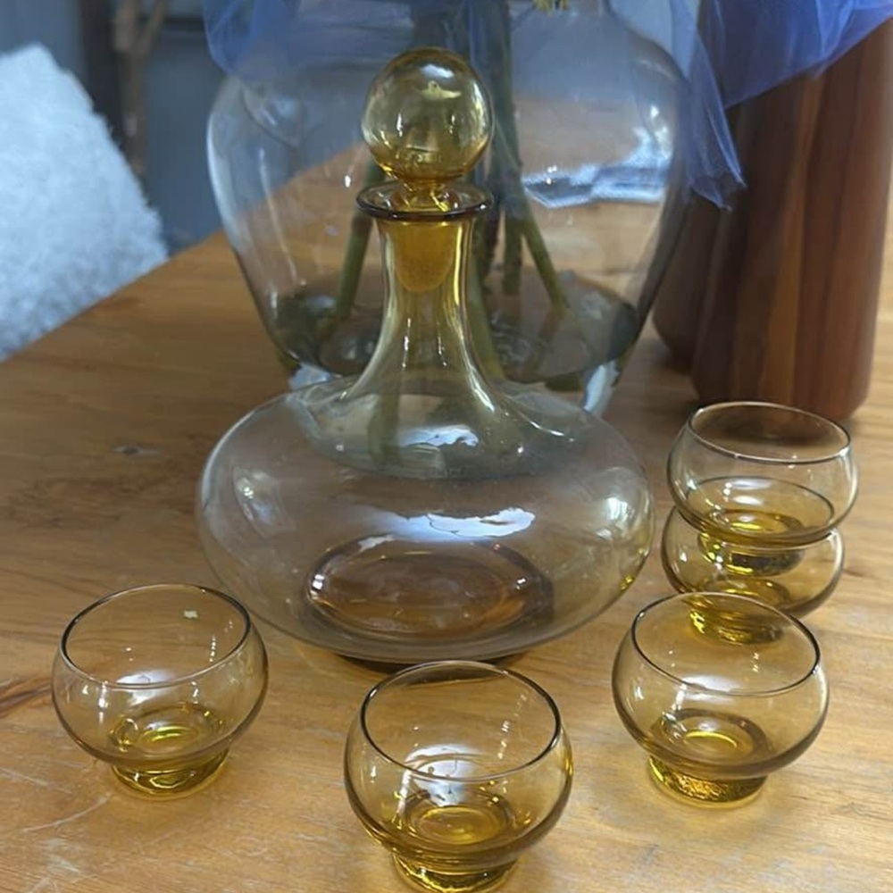 Glass Decanter Set with Glasses